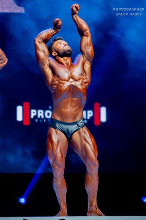 СLASSIC PHYSIQUE НОВИЧКИ